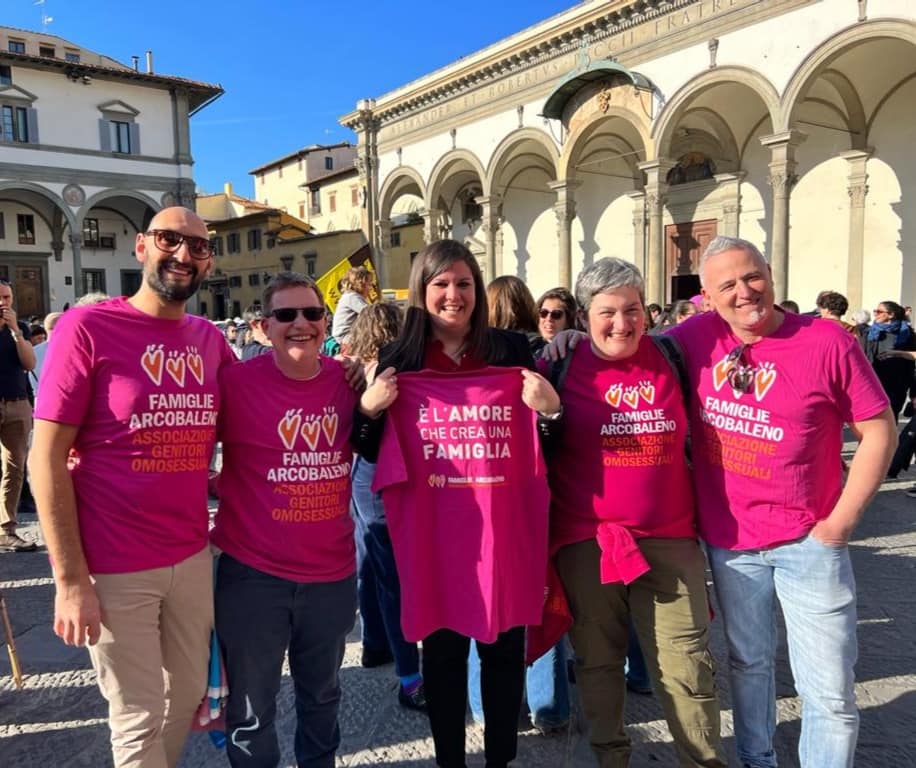 GIÙ LE MANI DAI DIRITTI! GIÙ LE MANI DALLE FAMIGLIE ARCOBALENO!