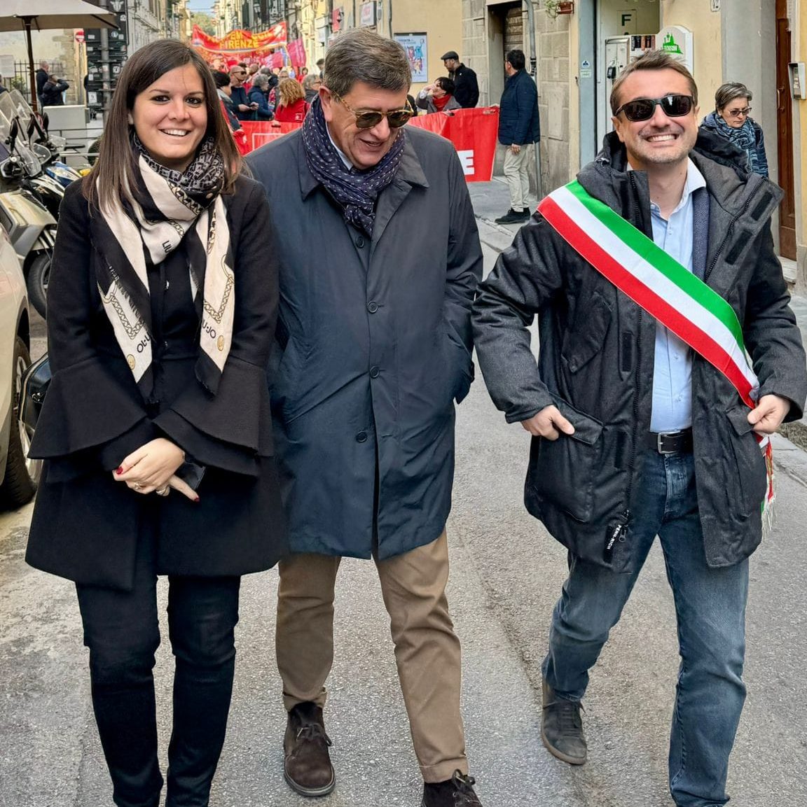 Alla manifestazione indetta da CGIL, CISL e UIL a Firenze